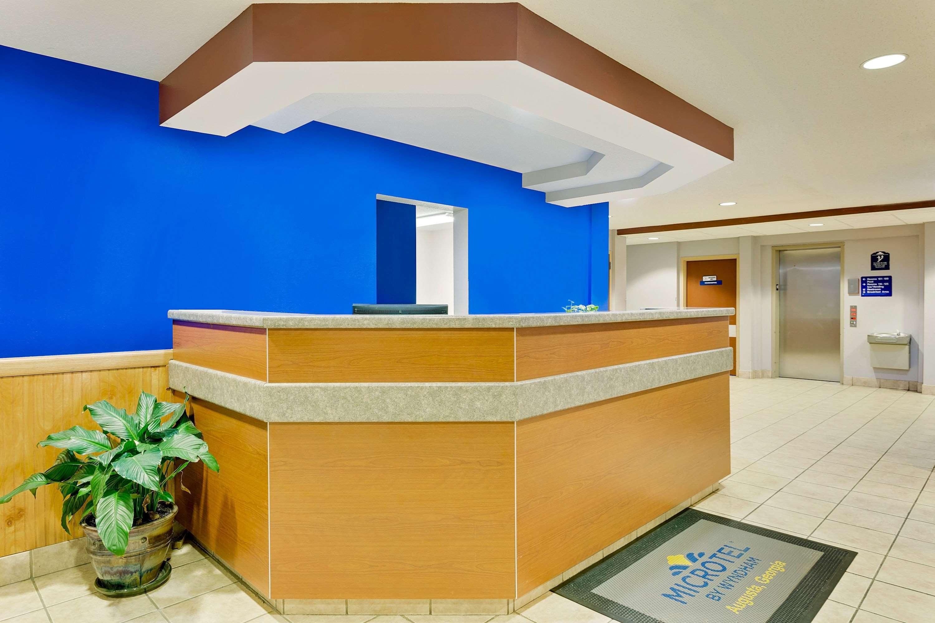 Microtel Inn & Suites By Wyndham Augusta/Riverwatch Eksteriør bilde